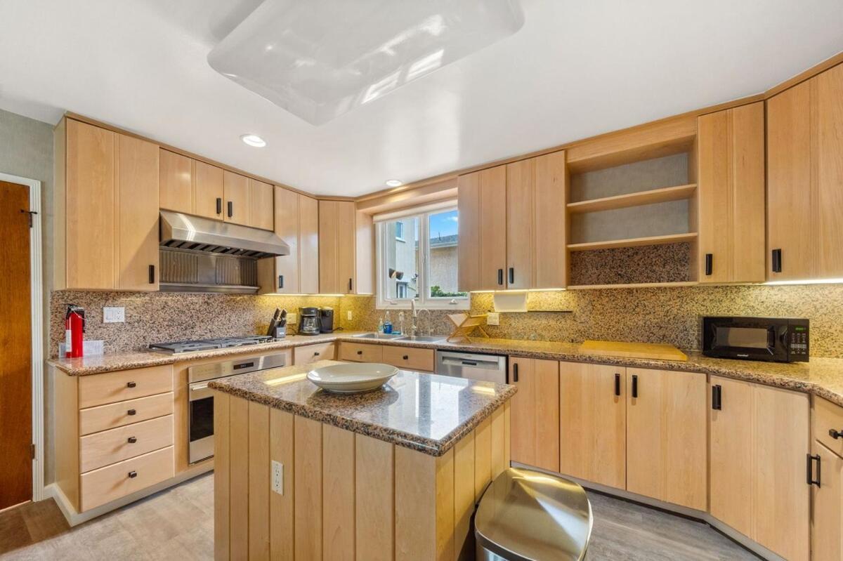 Beverly Hills 6br Haven W Pool Hot Tub Holiday home