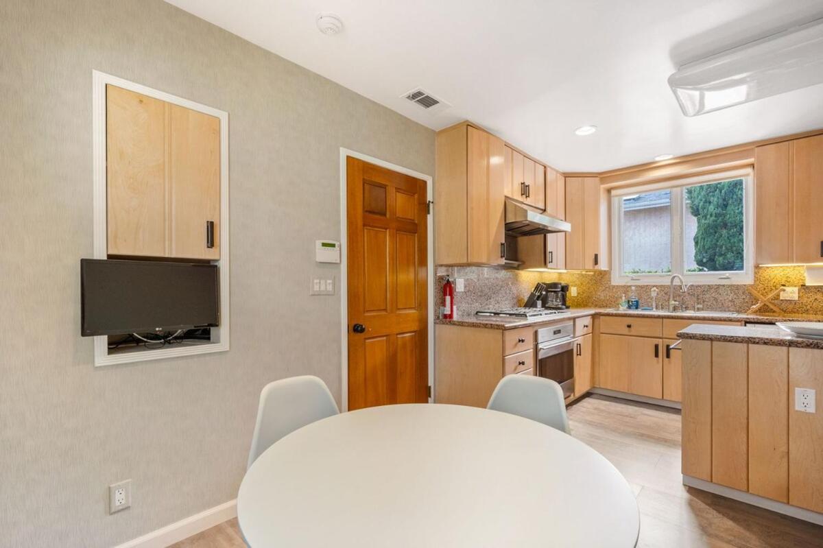 Holiday home Beverly Hills 6br Haven W Pool Hot Tub