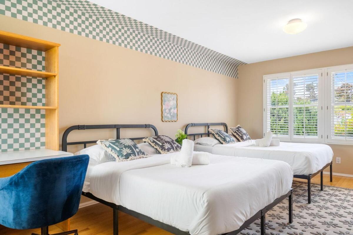 Beverly Hills 6br Haven W Pool Hot Tub